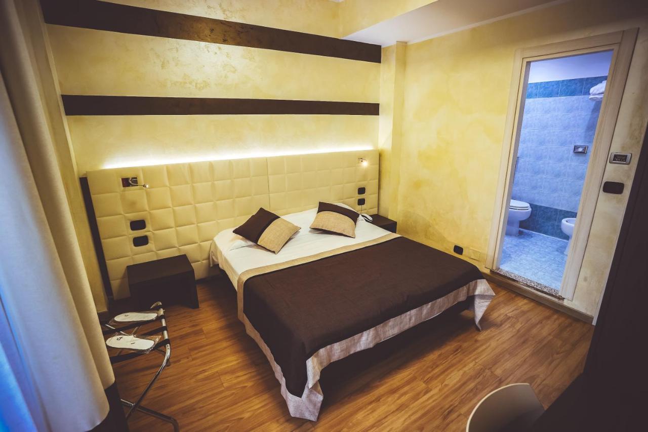Hotel City Chivasso Eksteriør bilde