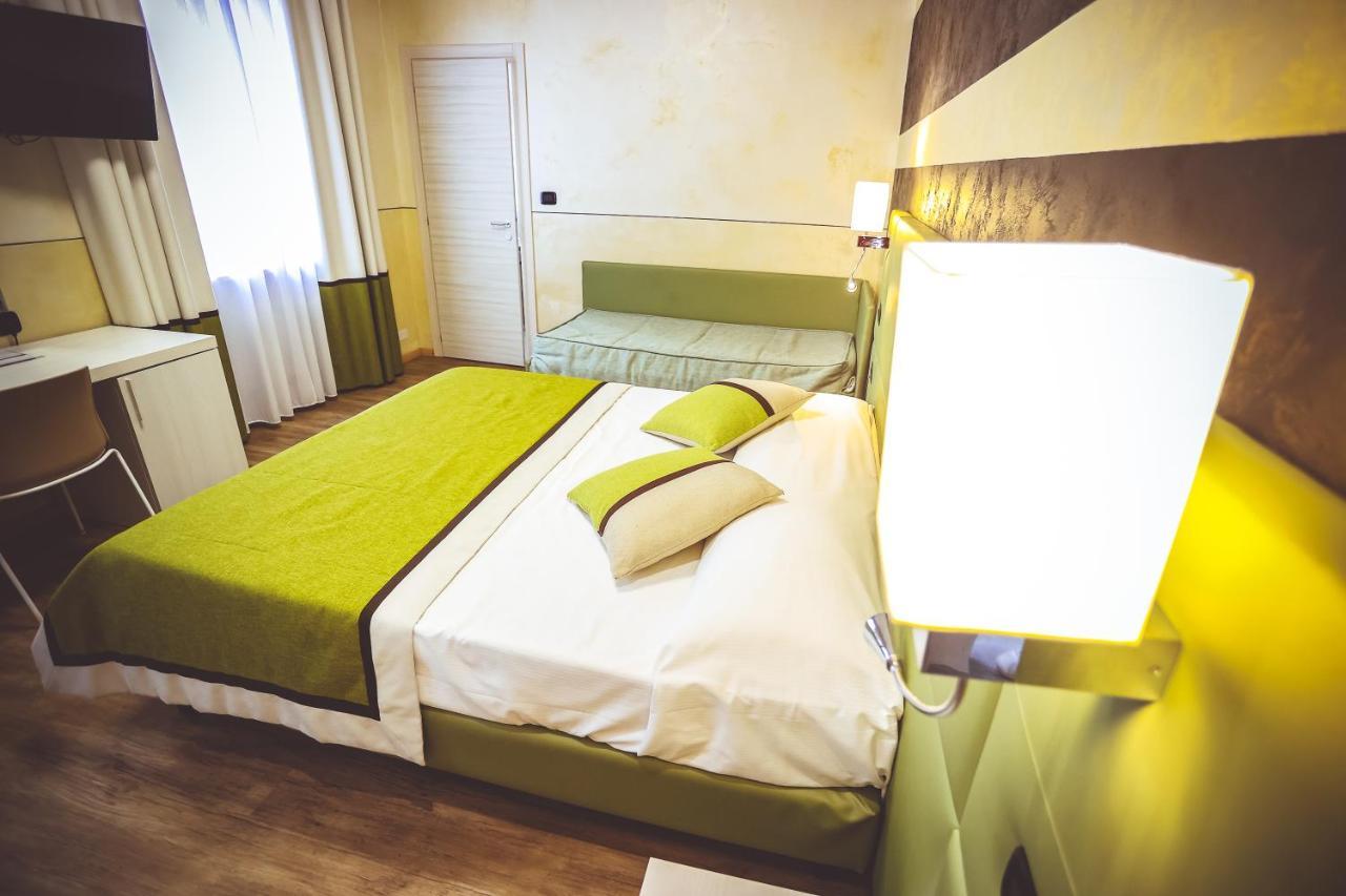 Hotel City Chivasso Eksteriør bilde