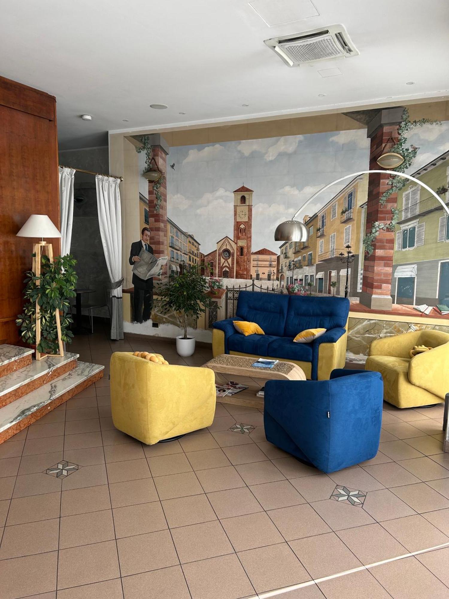 Hotel City Chivasso Eksteriør bilde
