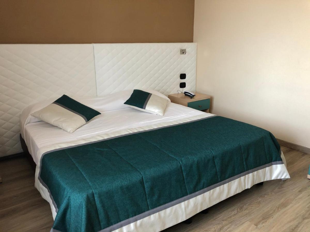 Hotel City Chivasso Eksteriør bilde