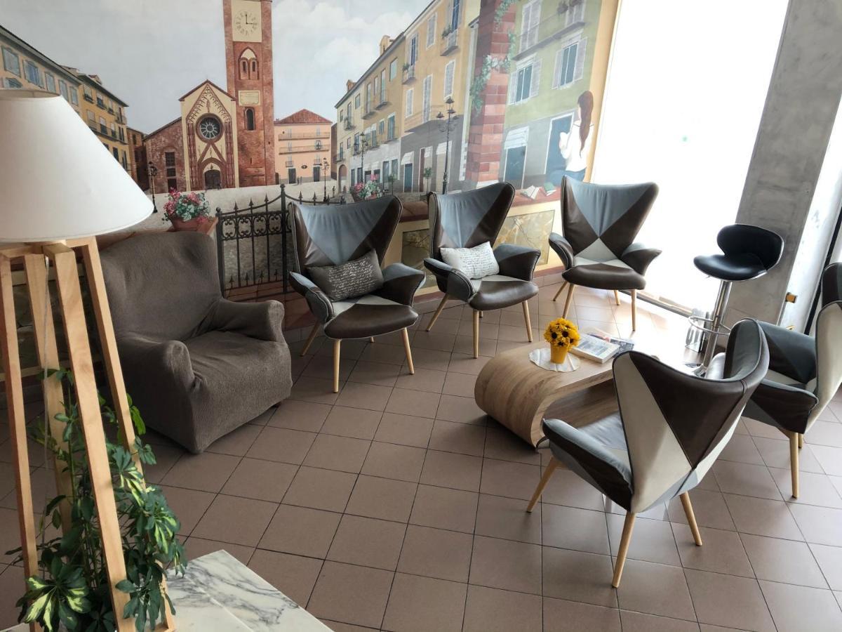 Hotel City Chivasso Eksteriør bilde