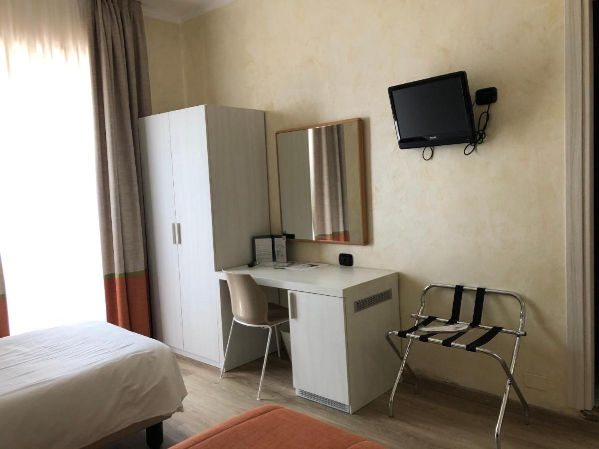 Hotel City Chivasso Eksteriør bilde